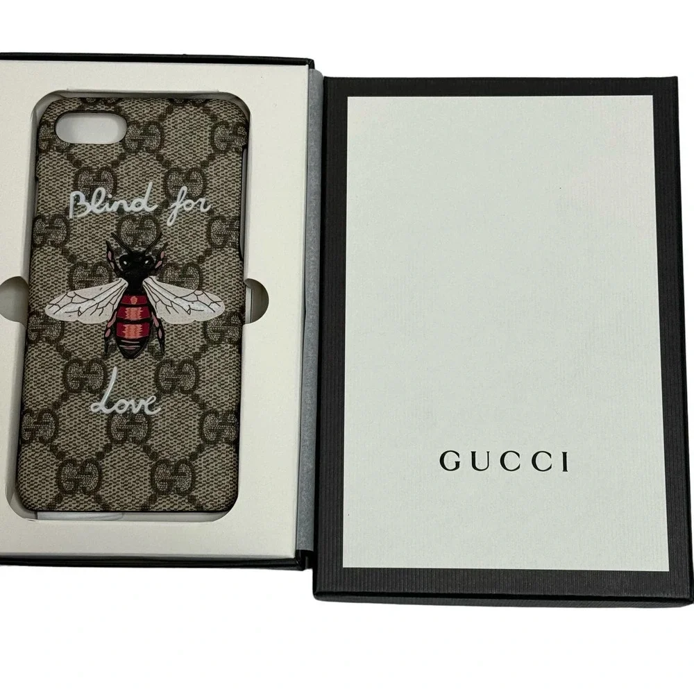 Gucci GG Supreme Monogram Bee iPhone 7 Case